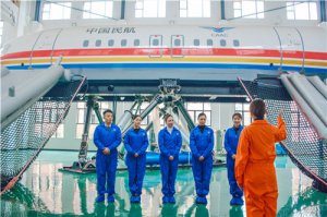 “老空乘们”讲解实训课的正确打开方式!你Get到了吗?